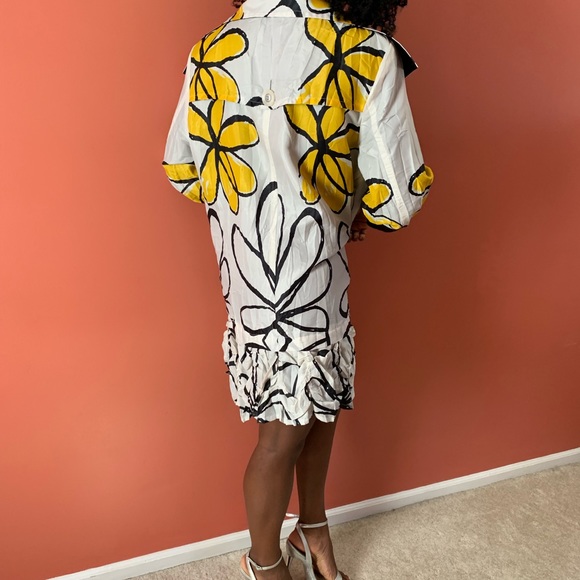 Yellow, white and black reversible jacket - Picture 4 of 8